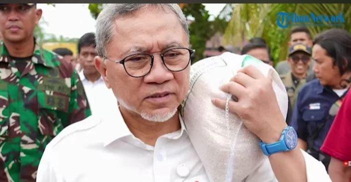 Zulkifli-Hasan-juga-mendapat-sorotan-publik.jpg