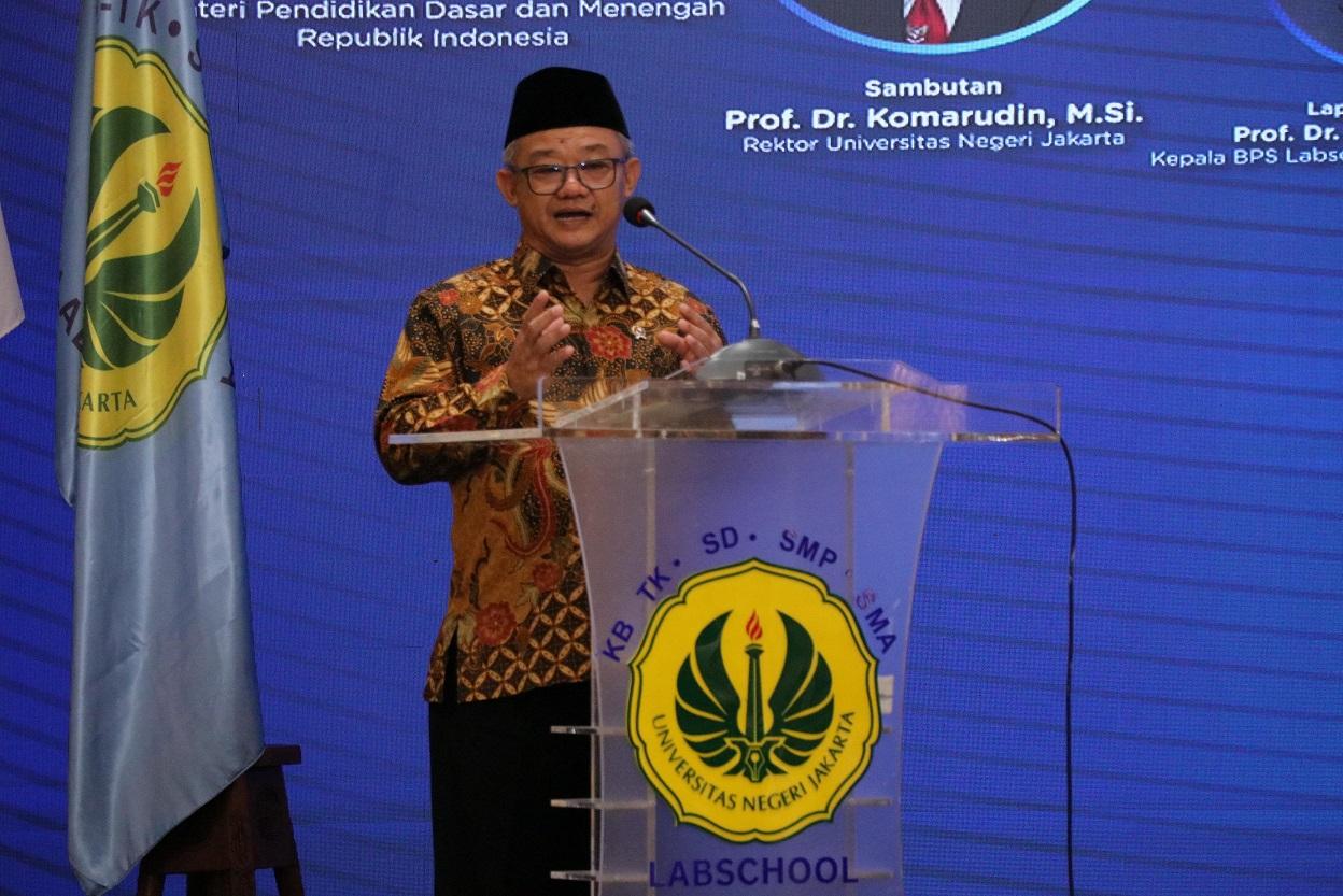 Anak Dibatasi Main Medsos Mulai Hari Ini, Kemendikdasmen Dorong Sekolah Perbanyak Kegiatan Fisik