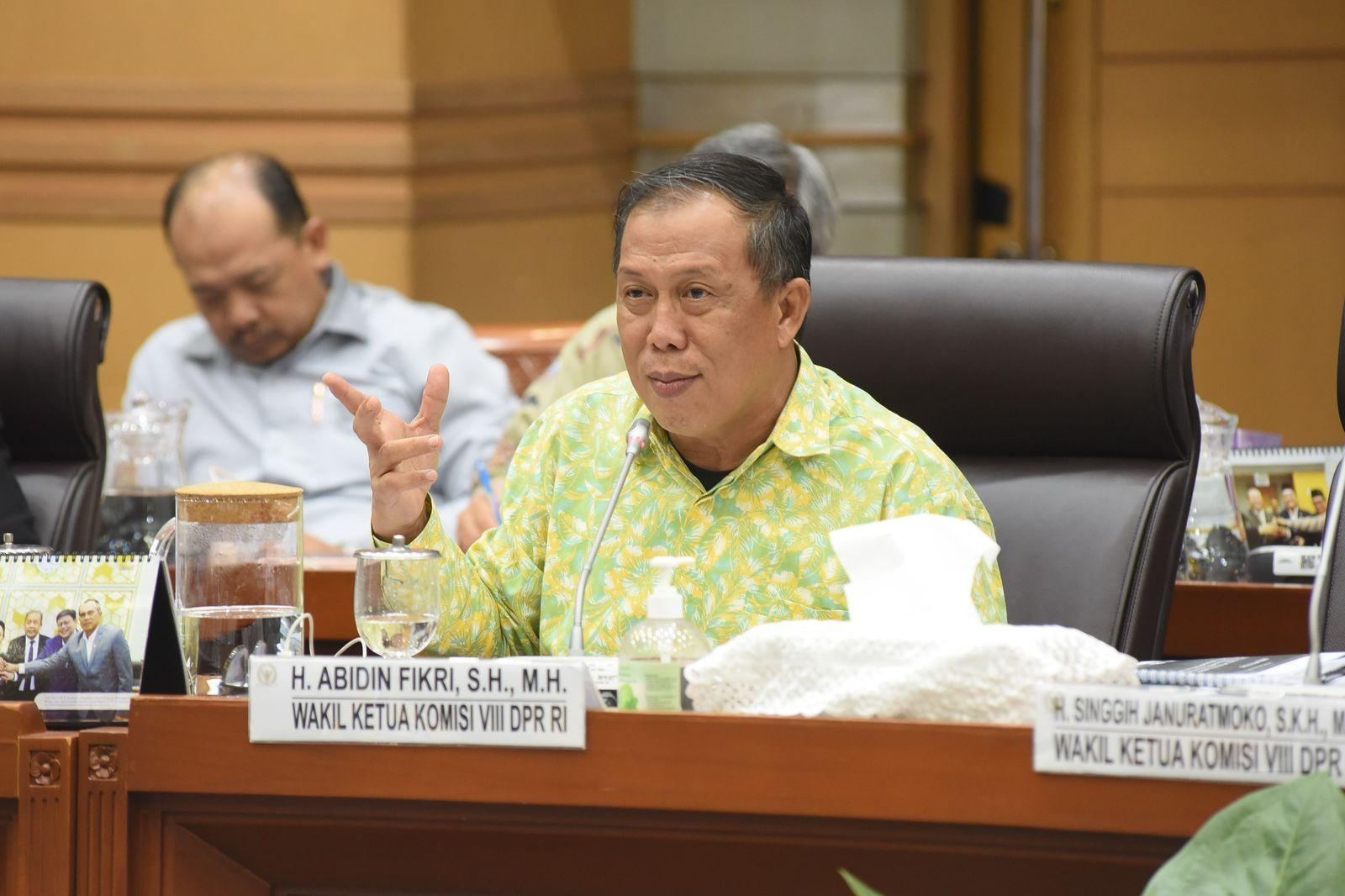 abidin-fikri-dpr.jpg