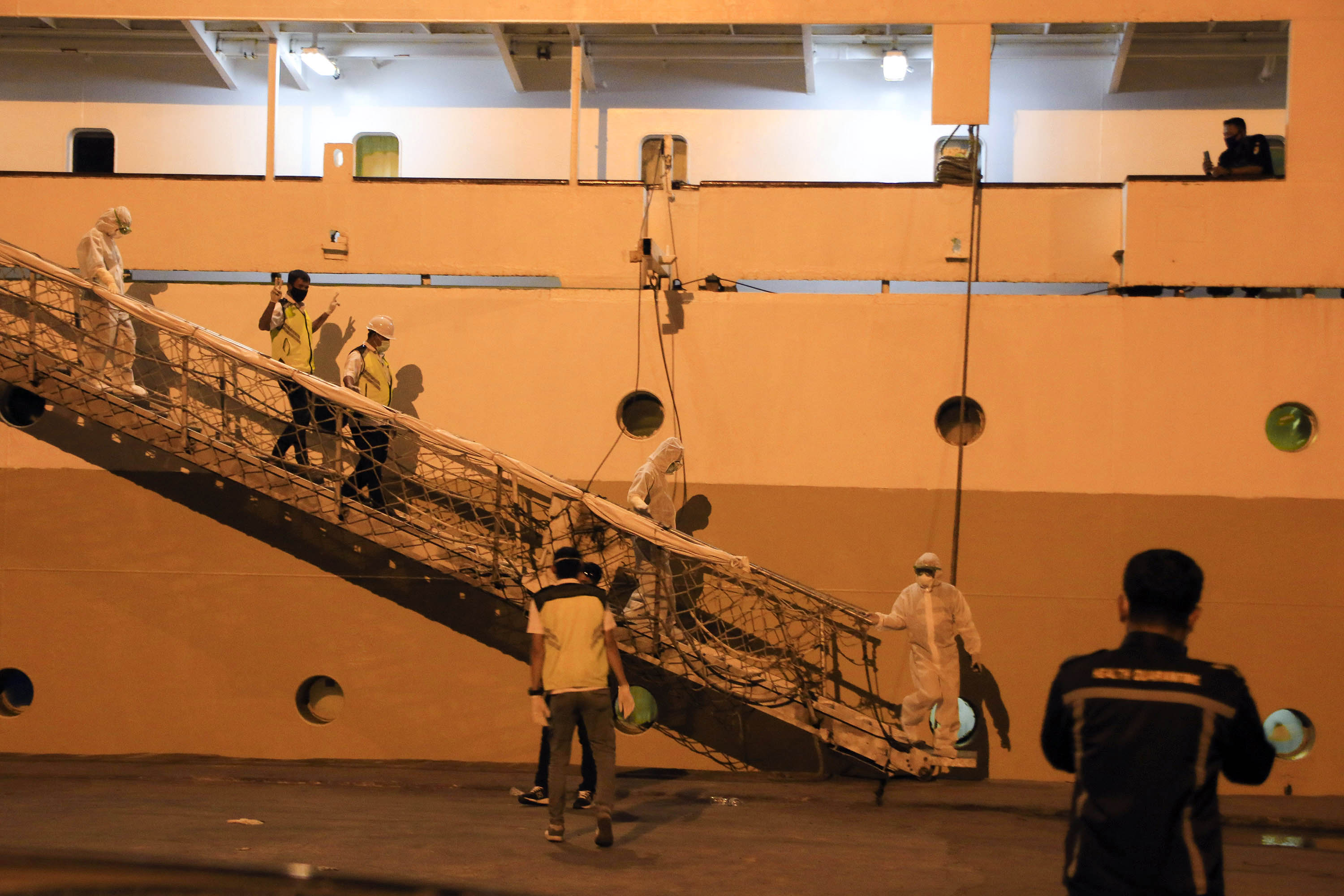 15 ABK KM Kelud dan 1 Anggota Polda Kepri Dinyatakan Sembuh dari Covid-19, Dipulangkan Hari Ini