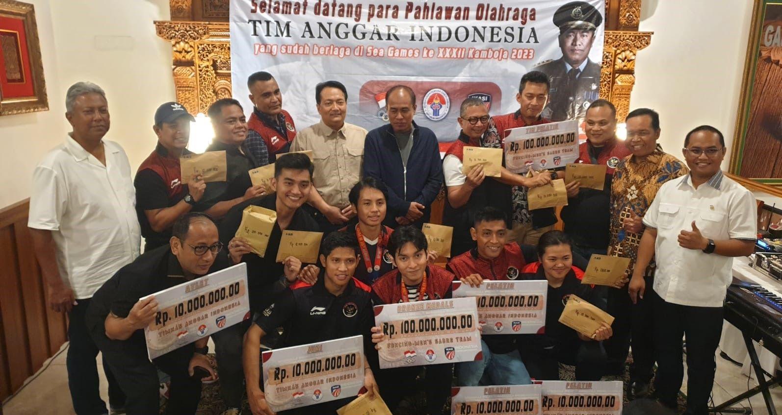 acara-pelepasan-tim-anggar-indonesia.jpg