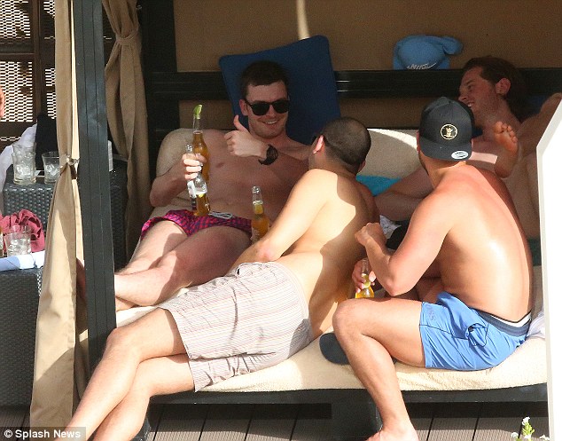 adam-johnson-in-dubai_20150609_142303.jpg