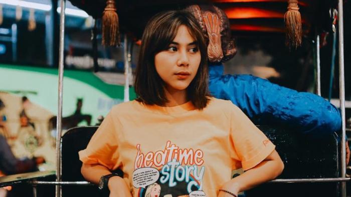 Rus jinsiy aloqa yuqori sifatli Dikini paypoqqa solib keldi