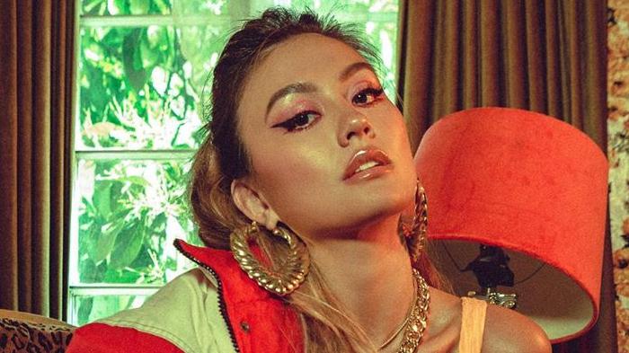 agnez-mo-cantik.jpg