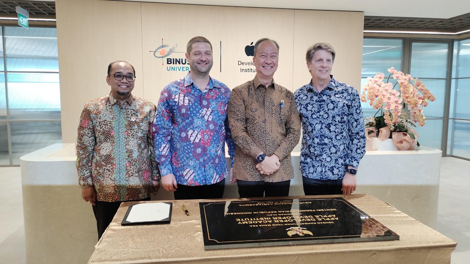 Menperin Agus Sebut Industri Otomotif Sudah Punya Strategi Atasi Kenaikan Harga BBM