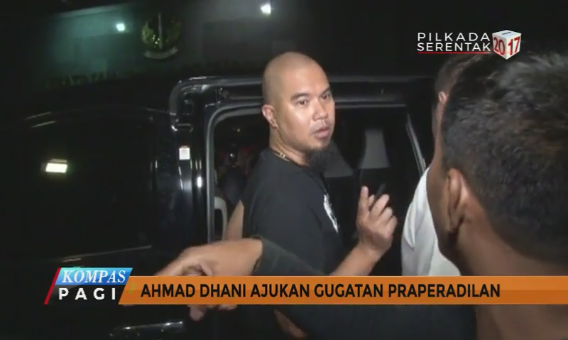 ahmad-dhani-usai-ditangkap-2_20161205_164417.jpg