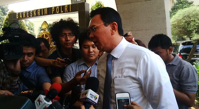 ahok-di-bareskrim_20150729_105509.jpg