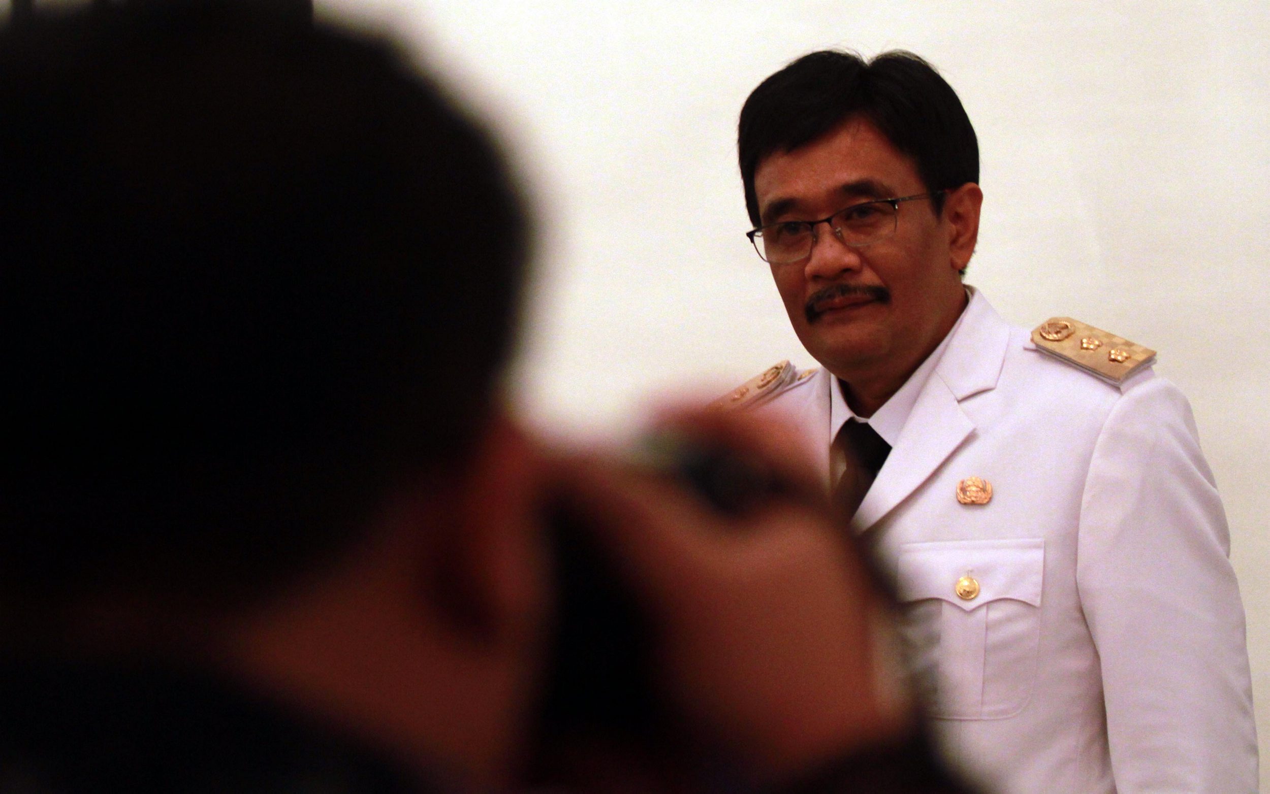 ahok-melantik-wakilnya-djarot-saiful-hidayat_20141218_151518.jpg