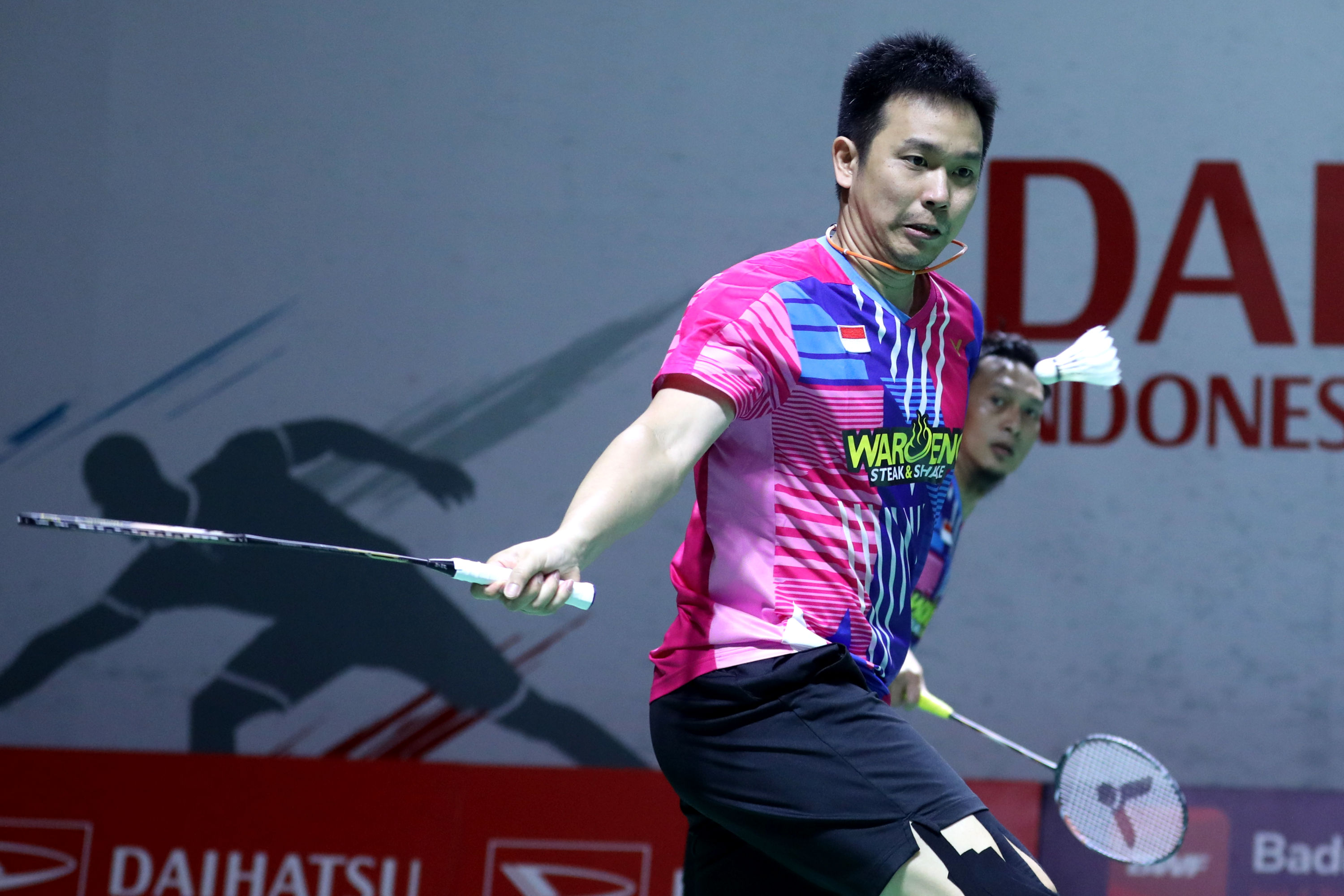 ahsanhendra-menang-pada-laga-pertama-indonesia-masters-2022_20220607_195550.jpg