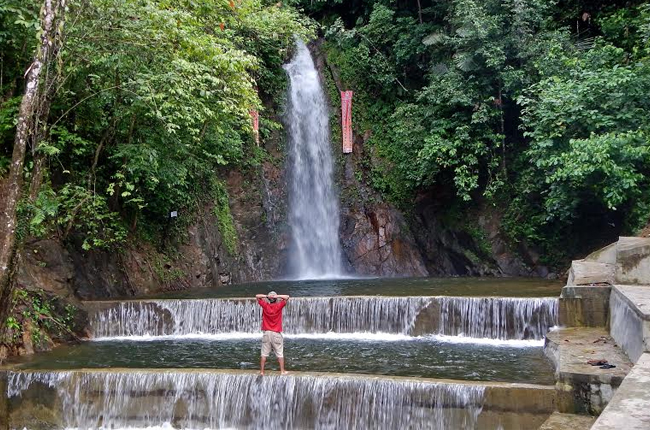 air-terjun-sihobuk-tapanuli-tengah_20160111_152456.jpg