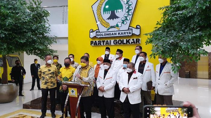 airlangga-hartarto-bertemu-presiden-pks-ahmad-syaikhu.jpg