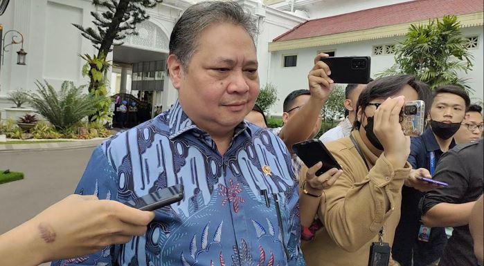 airlangga-usai-ratas-di-istana-kepresidenan-jakarta-1.jpg