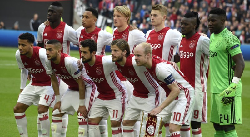 ajax-amsterdam-maumaennnn_20170512_045700.jpg