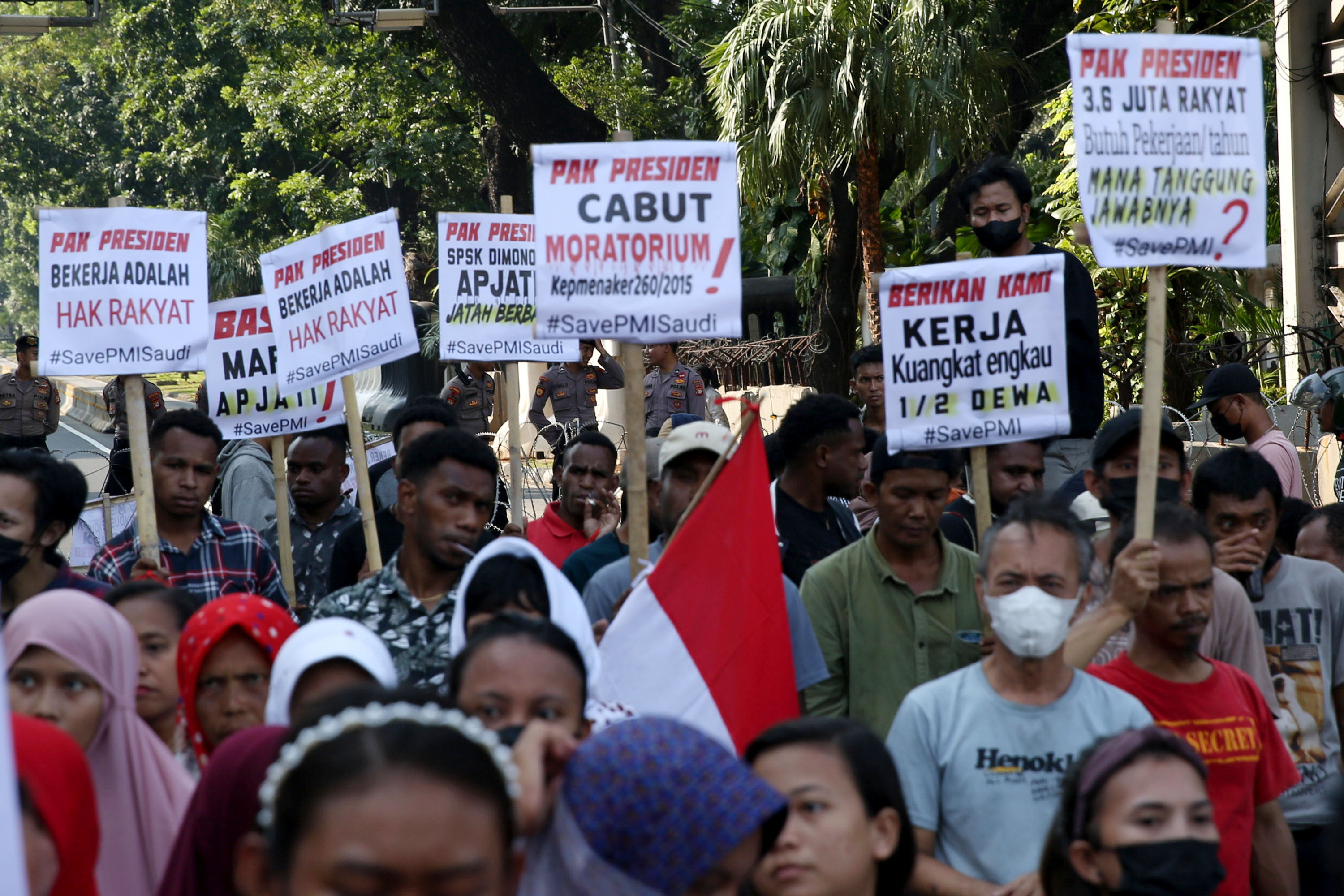 aksi-demo-pekerja-migran-indonesia_20230731_184025.jpg