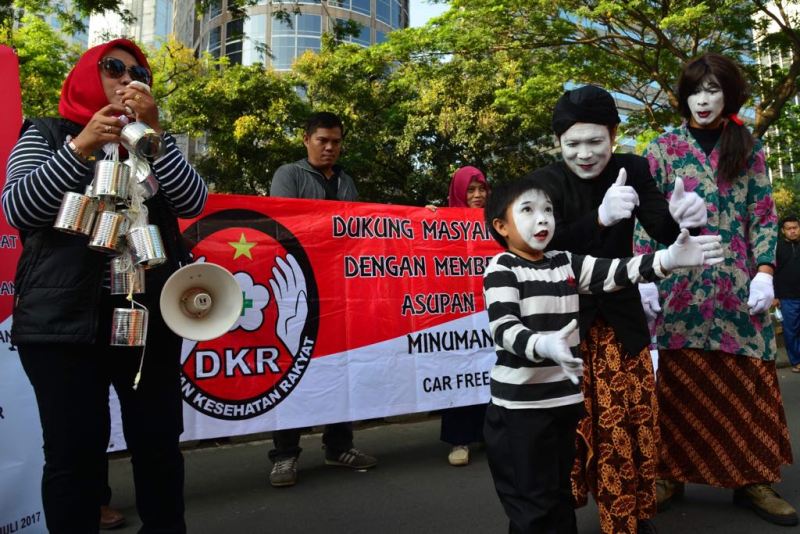 aksi-teatrikal-bahaya-susu-kental-manis-untuk-anak_20170730_205652.jpg