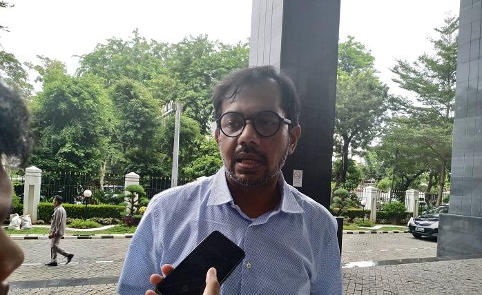 aktivis-ham-sekaligus-direktur-lokataru-foundation-haris-azhar.jpg