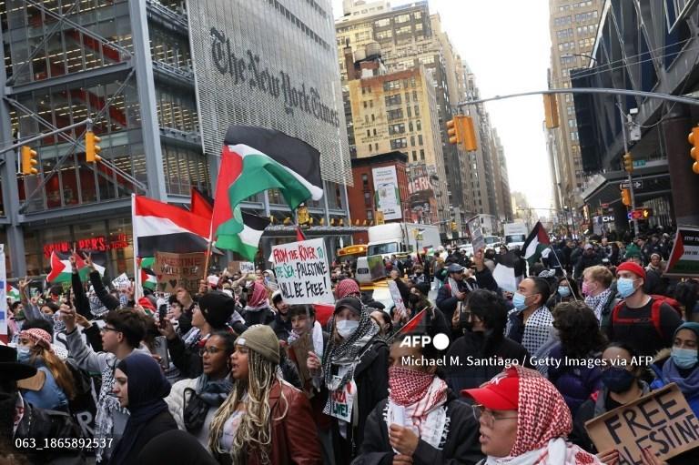 aktivis-pro-palestina-berdemo-di-new-york.jpg