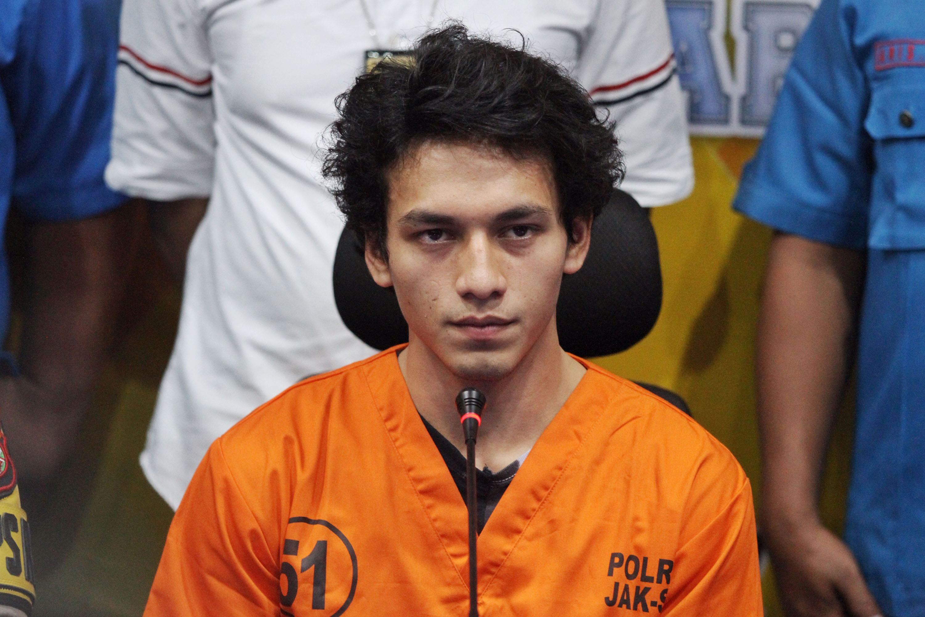 aktor-jefri-nichol-jadi-tersangka-kepemilikan-ganja_20190724_215440.jpg