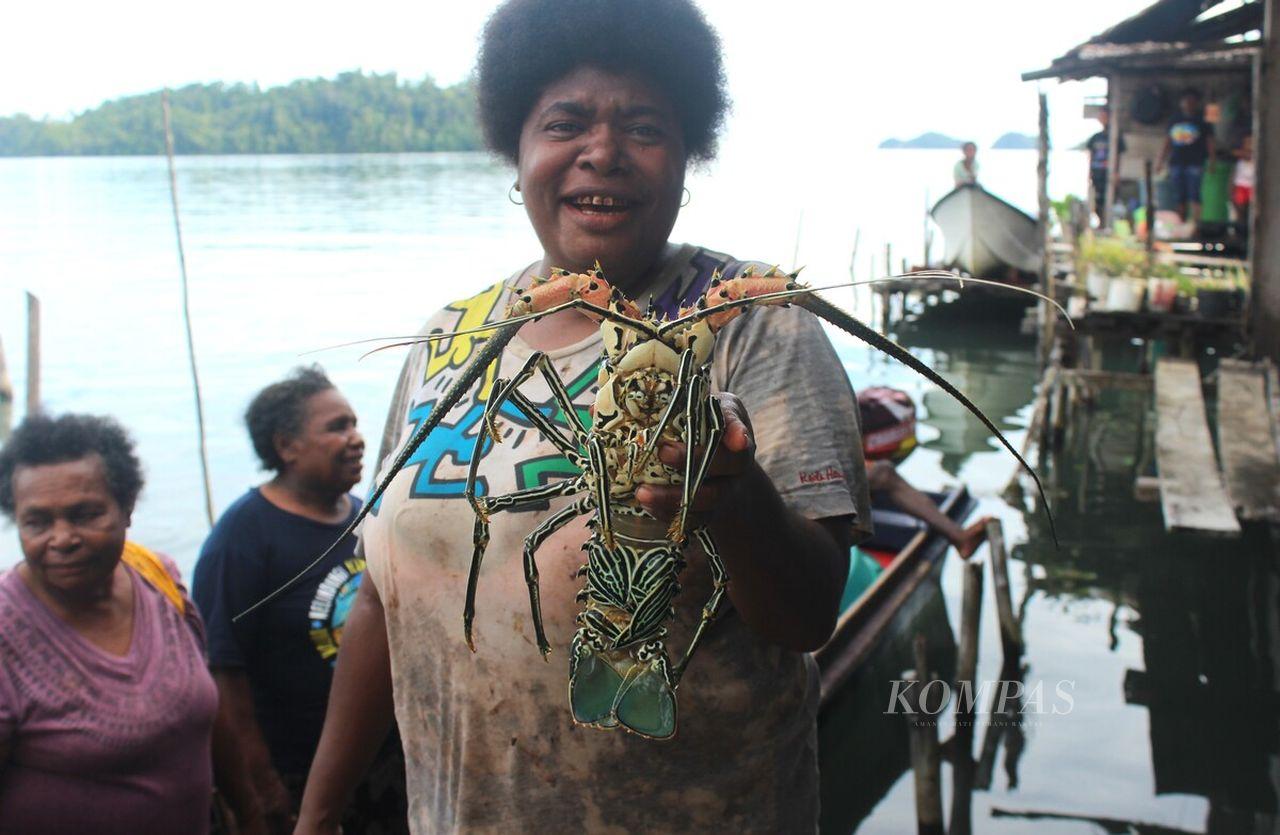 alam-indonesia-tradisi-sasi.jpg