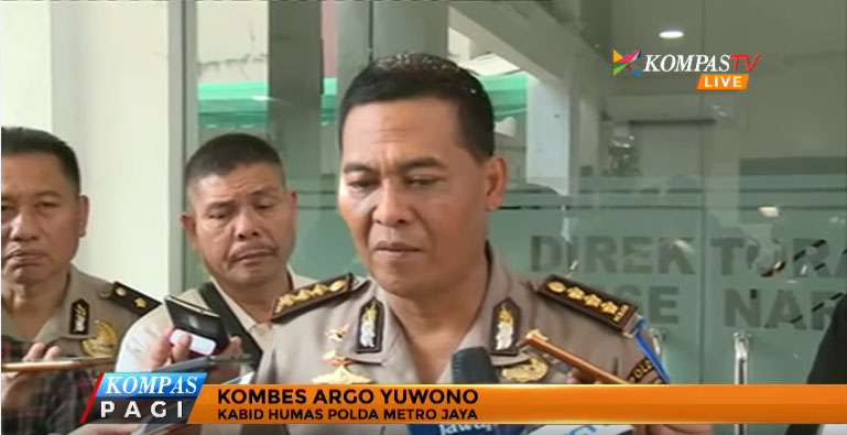 alasan-polisi-tembak-mati-perampok-di-spbu-daan-mogot_20170621_141336.jpg