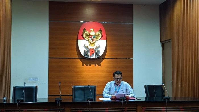 ali-fikri-dalam-konferensi-pers-di-gedung-merah-putih-kpk-6.jpg