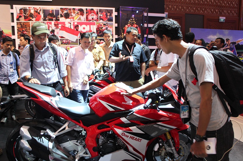 all-new-honda-cbr250rr_20161102_203832.jpg