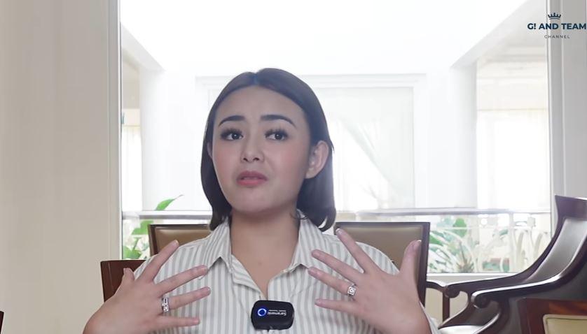 amanda-manopo-mencurahkan-penyesalannya-setelah-sang-ibu-meninggal-dunia.jpg
