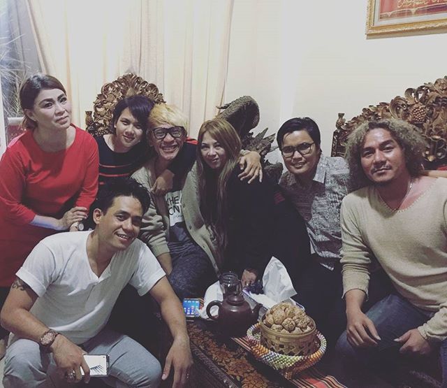 aming-dan-evelyn-mesra-lagi3_20170315_071611.jpg