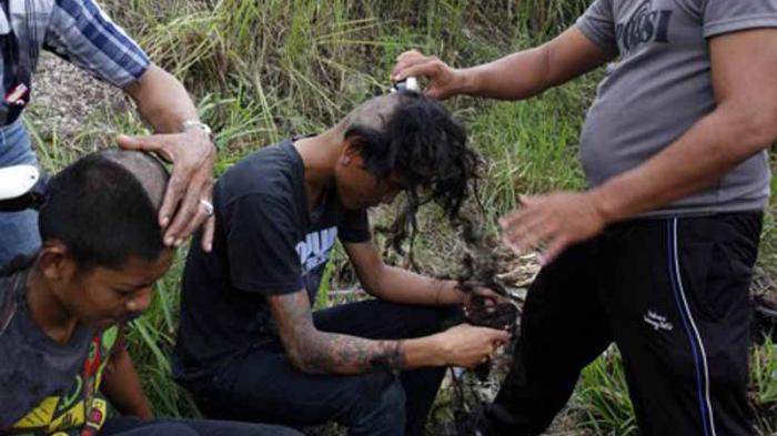 anak-punk-digunduli_20150215_173113.jpg