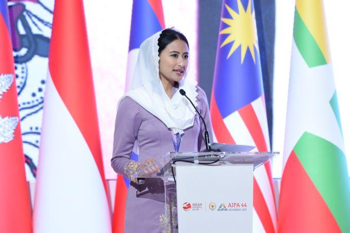 anggota-bksap-dpr-ri-dyah-roro-esti-widya-putri.jpg