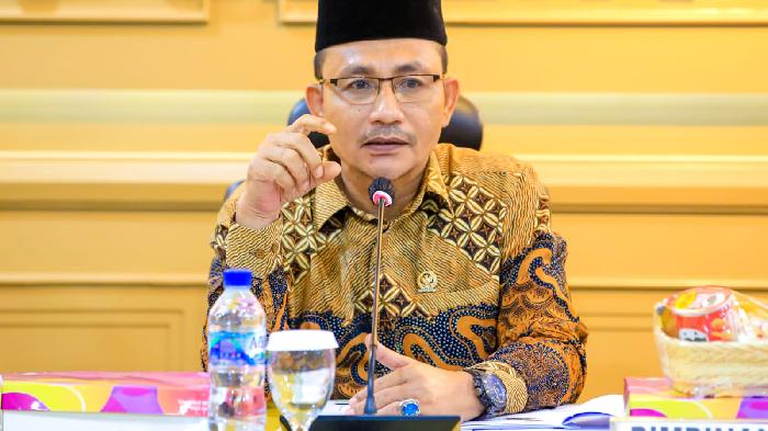 anggota-dpd-ri-aceh-sudirman.jpg