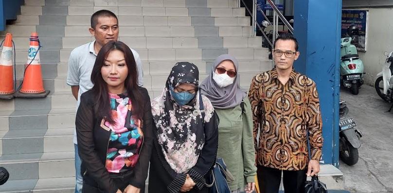 anggota-dpr-bukhari-yuv.jpg