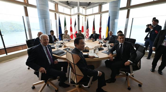anggota-g7-mengikuti-ktt-g7-di-hiroshima-jepang-5e6rf.jpg