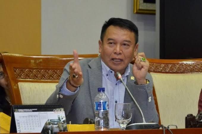 Tubagus Hasanuddin: Melarang ISIS Kembali ke Indonesia Tidak Melanggar HAM