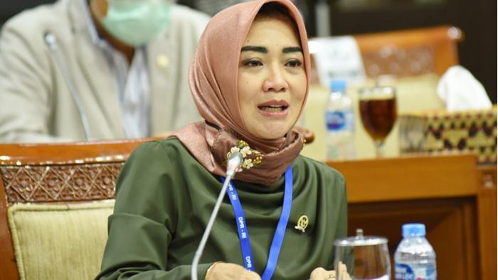 anggota-komisi-iii-dpr-ri-eva-yuliana-1309.jpg