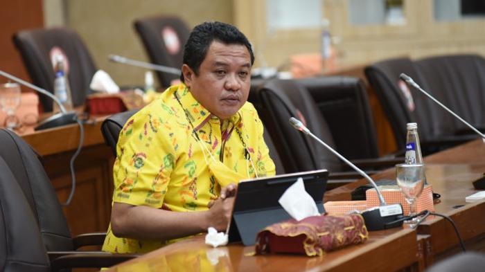anggota-komisi-vi-dpr-ri-lamhot-sinaga-21052021.jpg