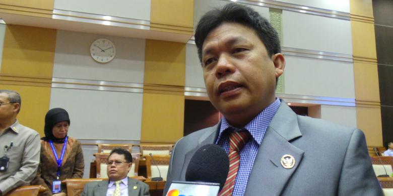 anggota-kompolnas-edi-hasibuan_20151012_193638.jpg