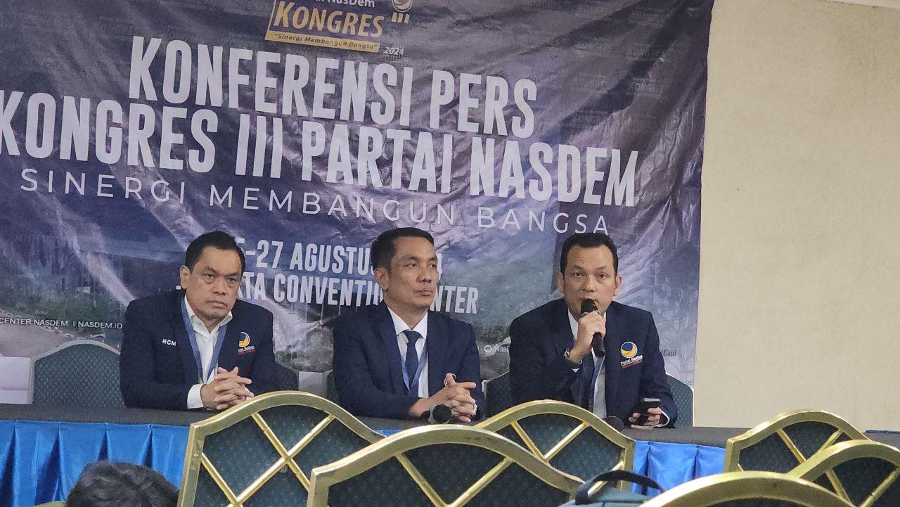 anggota-sc-kongres-iii-nasdem-martin-manurung-di-sela-kongres-iii-partai-nasdem.jpg