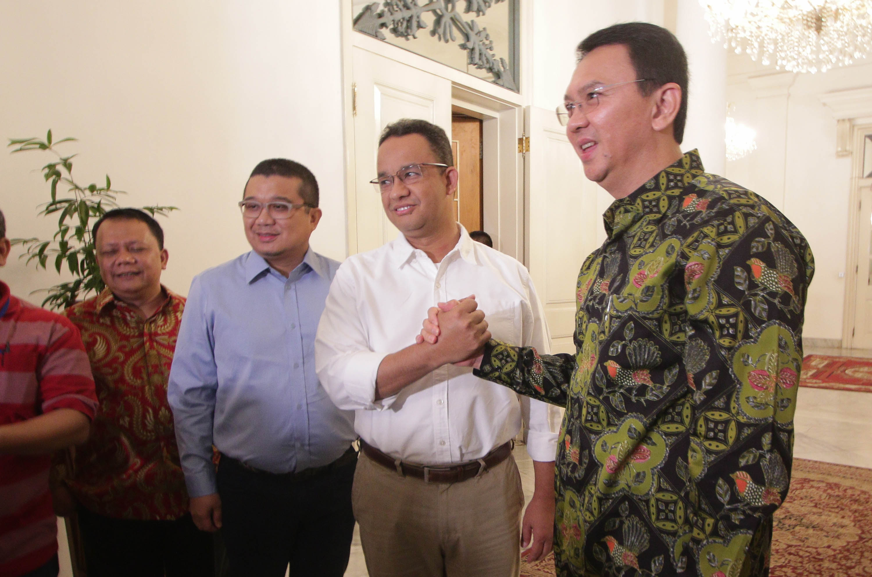 anies-bertemu-ahok_20170420_190032.jpg