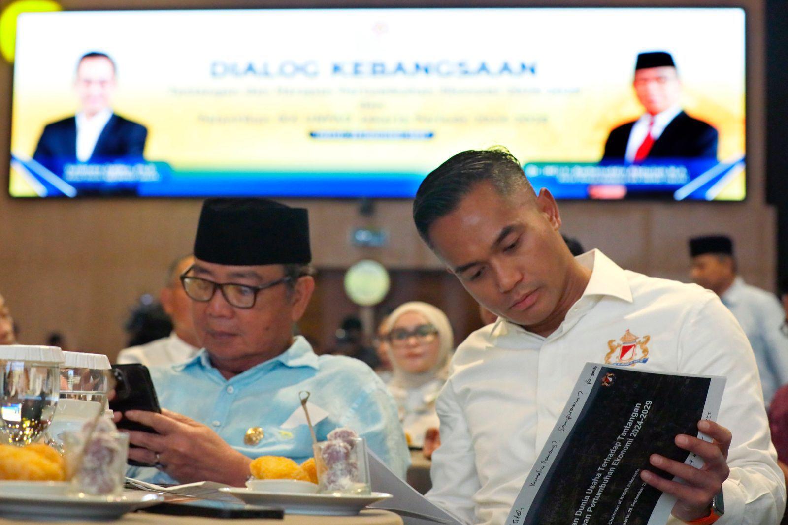 anindya-bakrie-565.jpg
