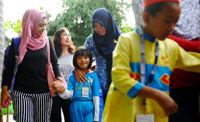 antar-anak-ke-sekolah_20160718_122050.jpg<pf>antar-anak-ke-sekolah_20160718_121941.jpg<pf>antar-anak-ke-sekolah_20160718_122035.jpg