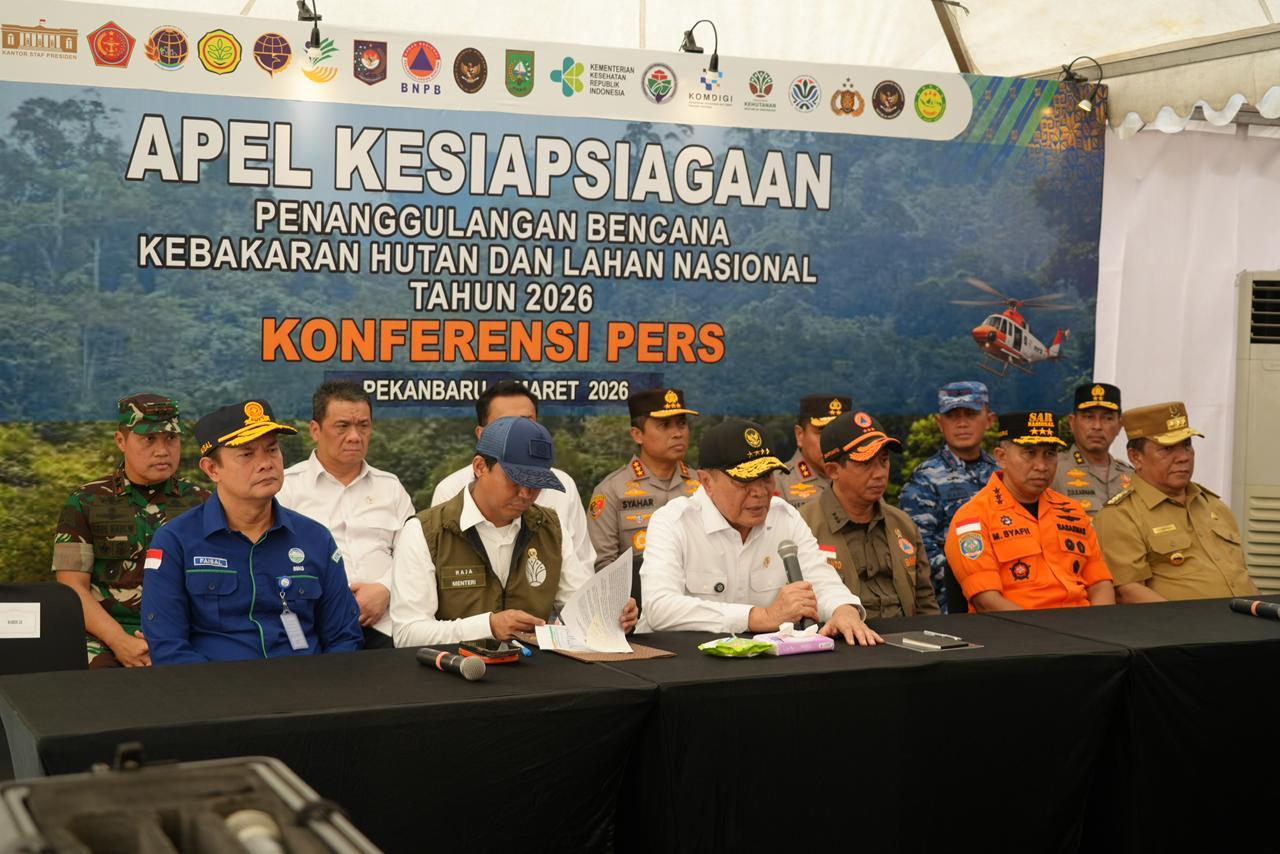 Menko Polkam Pimpin Apel Kesiapsiagaan Karhutla 2026 di Riau, Tegaskan Komitmen Pencegahan Dini