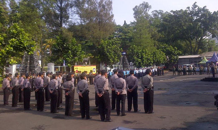 apel-polisi-khusus_20160915_111625.jpg