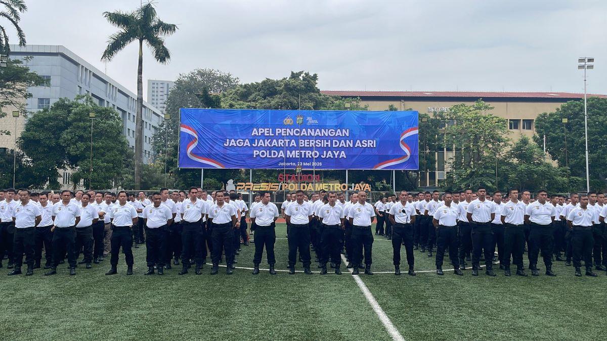 Polda Metro Kerahkan 6 Ribu Lebih Pasukan untuk Pilah Sampah Jaga Jakarta Bersih