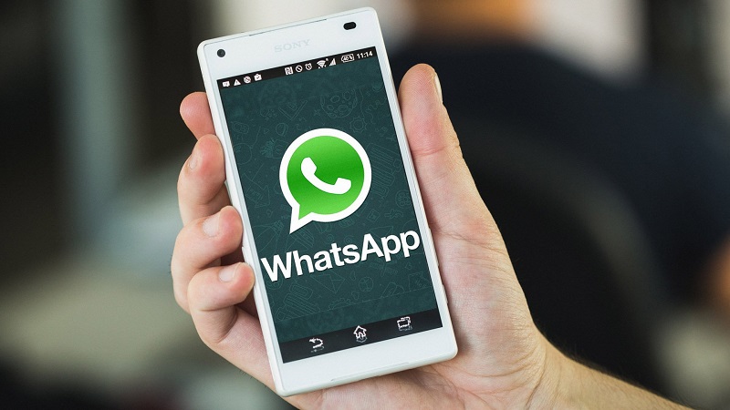 aplikasi-whatsapp-di-smartphone_20170720_122823.jpg
