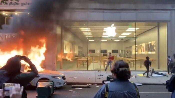 apple-store-di-wallnut-street-philadelphia-yang-dijarah-424.jpg