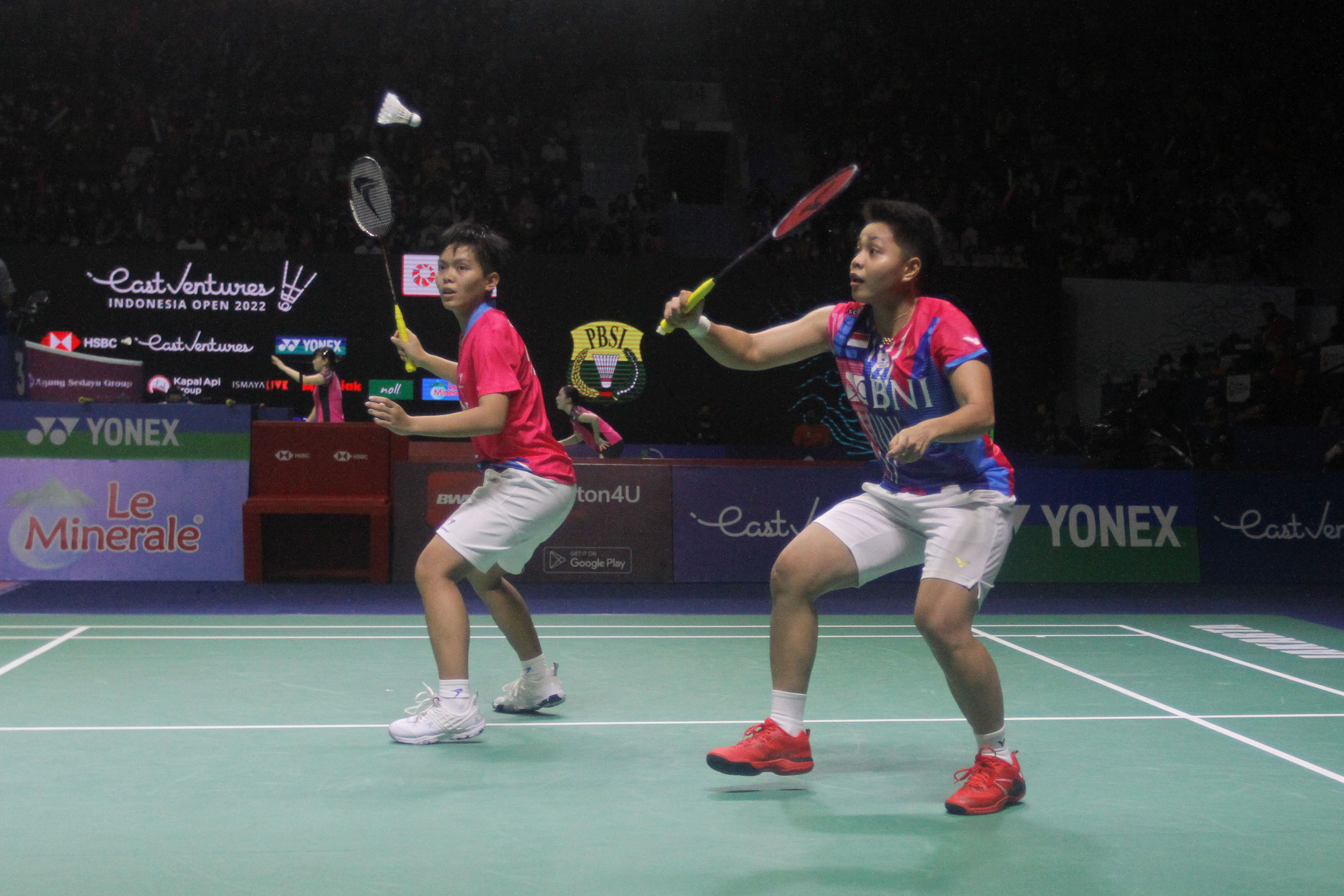 apriyanisiti-fadia-kalahkan-pasangan-jepang_20220615_192923.jpg