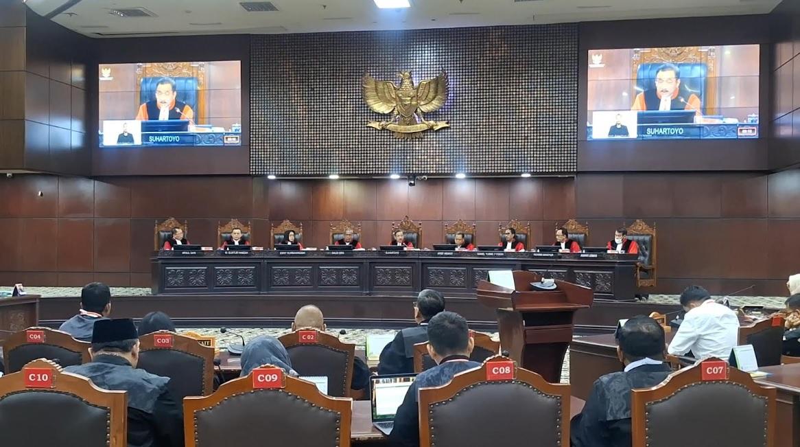 MK Tolak Gugatan Pilkada Puncak Jaya, Yuni Wonda-Mus Kogoya Resmi Menang