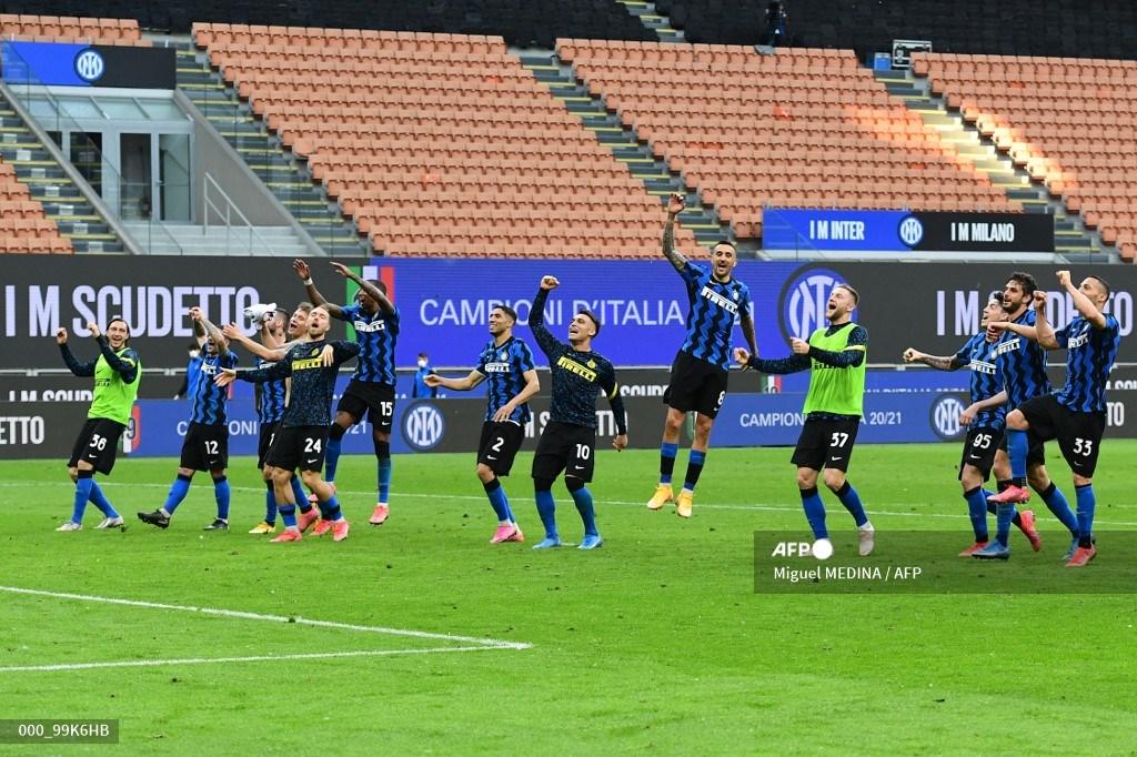 ara-pemain-inter-milan-merayakan-pertandingan-sepak-bola-serie-a-italia-inter-milan-vs-sampdoria.jpg