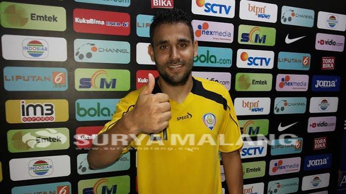 arema-cronus-dikabarkan-bakal-mendatangkan-marcio-teruel_20160902_173402.jpg
